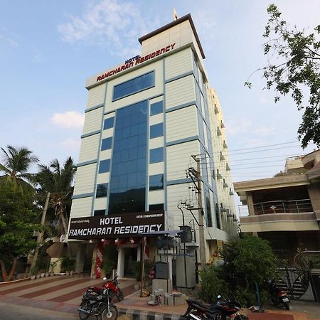 Oyo 15115 Hotel Ramcharan Residency Tirupati Exterior photo