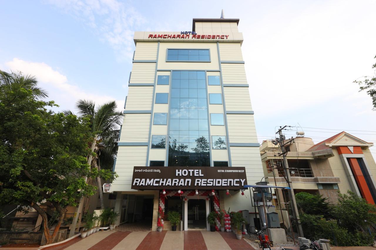 Oyo 15115 Hotel Ramcharan Residency Tirupati Exterior photo